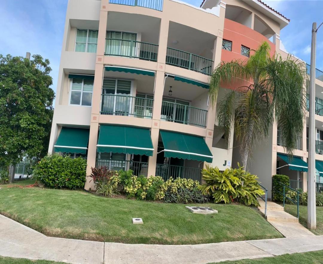 Oceania Apartments At Arecibo 681 Ocean Drive Buitenkant foto